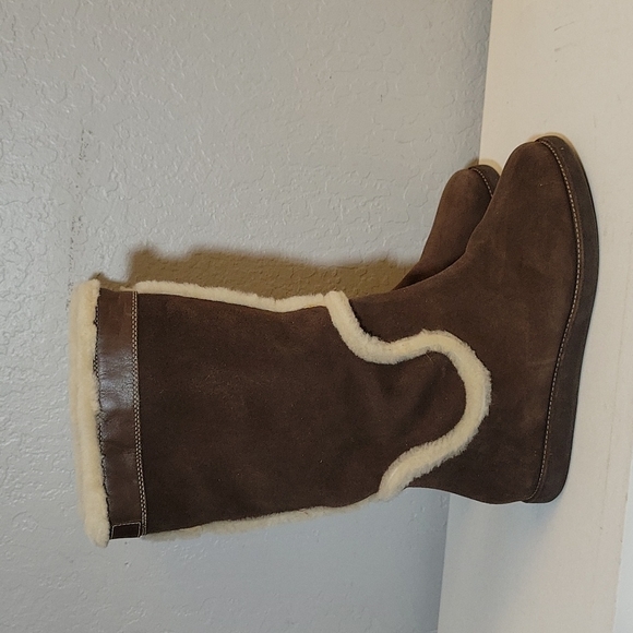 COLE HAAN Nike Tall Suede Sheep Fur Boots 8B - Picture 7 of 12